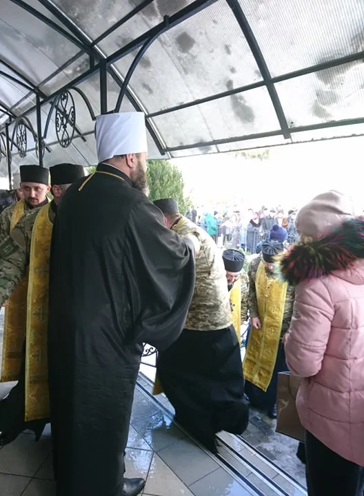 Петро Порошенко прибув до луцького собору (фото, відео, оновлюється)