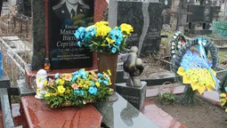 У Луцьку вшанували пам'ять загиблого в АТО капітана СБУ (фото)