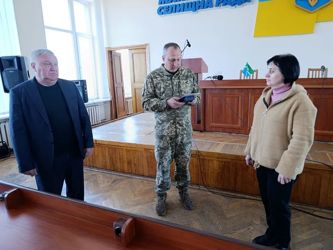 На Волині дружині загиблого воїна Сергія Ткачука вручили «Комбатантський хрест» (фото)