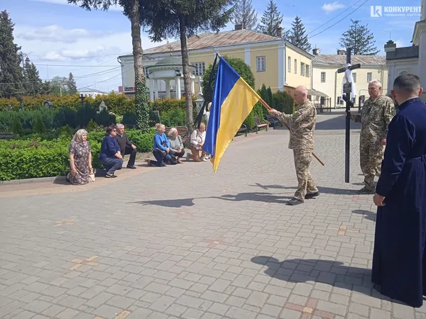 У Соборі Святої Трійці у Луцьку відспівали полеглого Героя Ігоря Дяченка (фото, відео)
