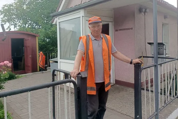 Стан важкий: у Луцьку прооперували 20-річного хлопця, який потрапив під потяг