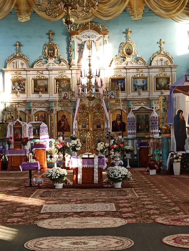 До волинського храму повернули давні відреставровані ікони (фото)