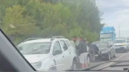 💥 Масова ДТП у Рованцях: зіткнулися одразу чотири автівки (відео)