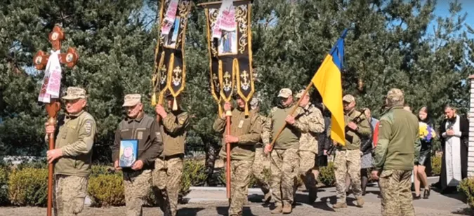 На Волині попрощалися з померлим Героєм Андрієм Семенюком (відео)