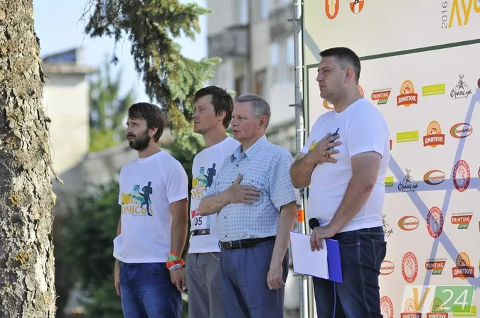 «Лучеськ півмарафон 2016»: спека, втома та щасливий фініш (фоторепортаж)