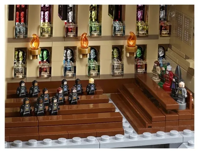 Компанія Lego створила іграшковий Хогвардс (фото)