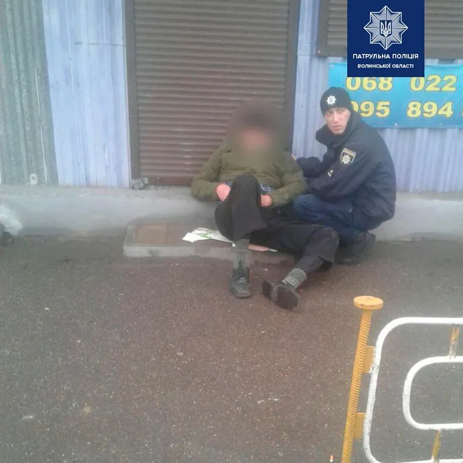 Різдвяна історія: у Ковелі патрульні врятували двох людей (відео)