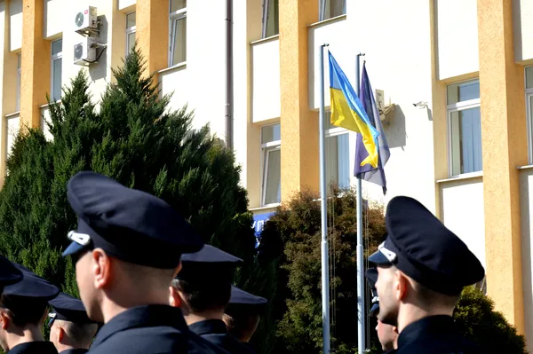 Нові патрульні поліцейські розповіли, як треба себе поводити на Пасху (фото)