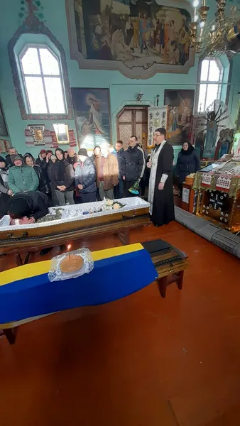 На Волині попрощалися із загиблим бійцем «сотки» Сергієм Захаровим (фото)