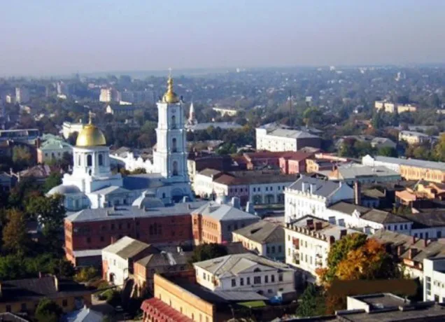 В Охтирці бомбили житловий сектор, троє загиблих (відео)