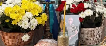 Помер від важкого поранення: на Волині попрощалися з Героєм Романом Лисюком (фото)