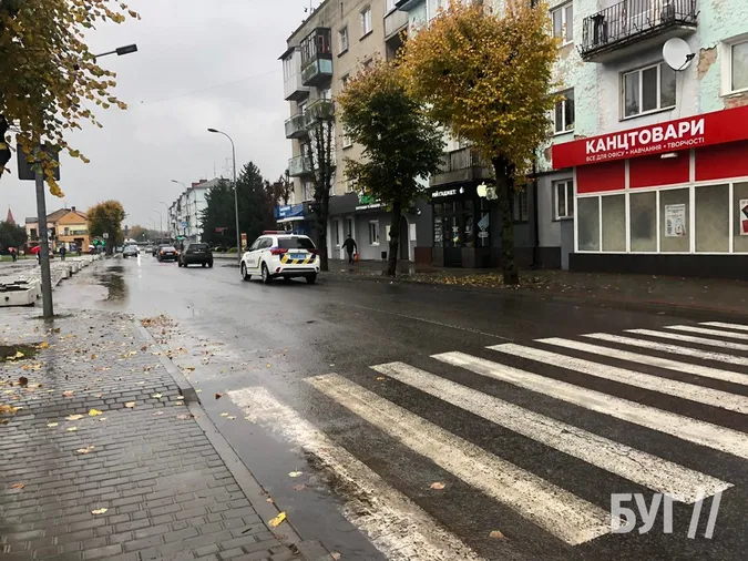 У Володимирі вантажівка збила жінку, потерпіла – у тяжкому стані (фото)