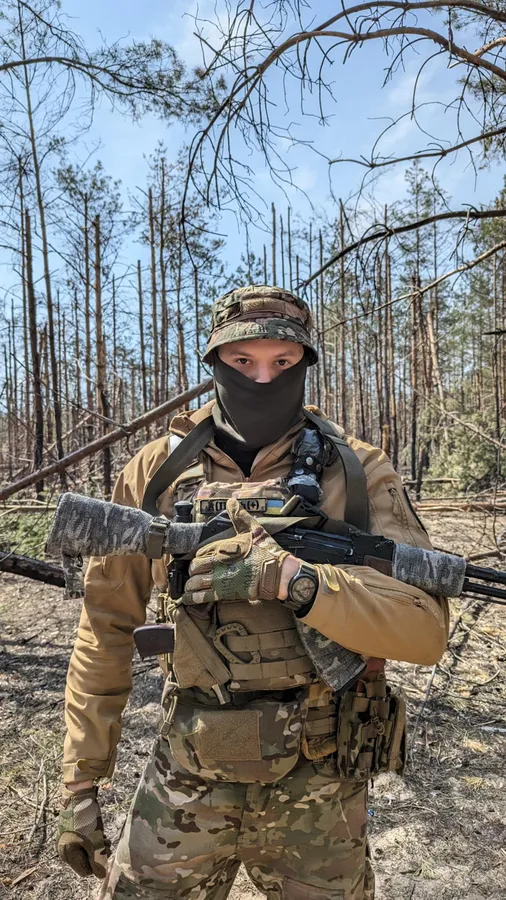 Поліцейський з Волині розповів, як за допомогою fpv-дронів вистежує окупантів (фото)
