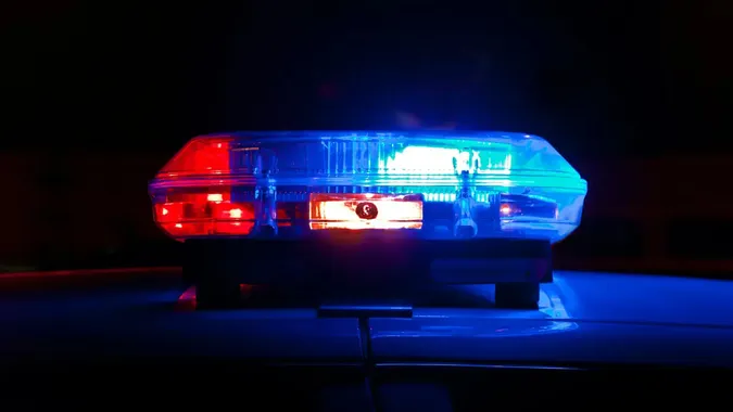 У Польщі шахраї шукали жертву, а натрапили на поліцейського: як він їх викрив