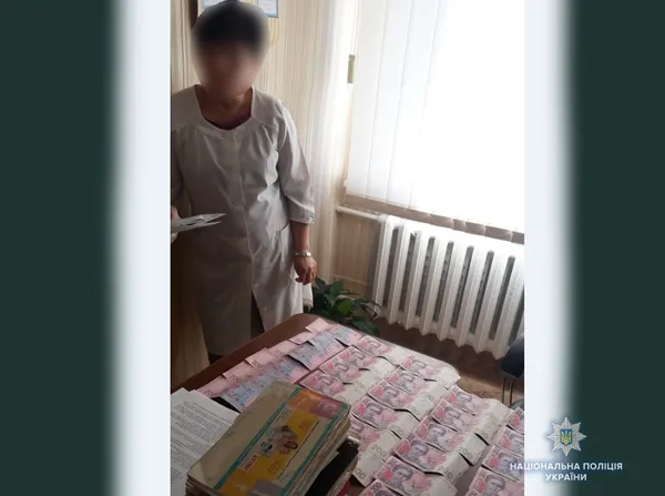 На Волині головний лікар «продала» дозвіл на проведення комп'ютерної діагностики (фото)