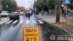 Дві ДТП на переході: у Луцьку авто збило неповнолітню, а в Нововолинську – пенсіонера (фото)
