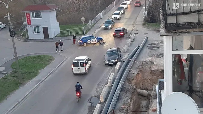 У Луцьку - аварія за участі двох автівок (фото, відео)