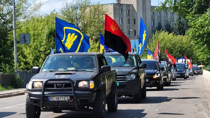 Уже два роки ковельські волонтери проводжають Героїв, які повертаються «на щиті» (фото)