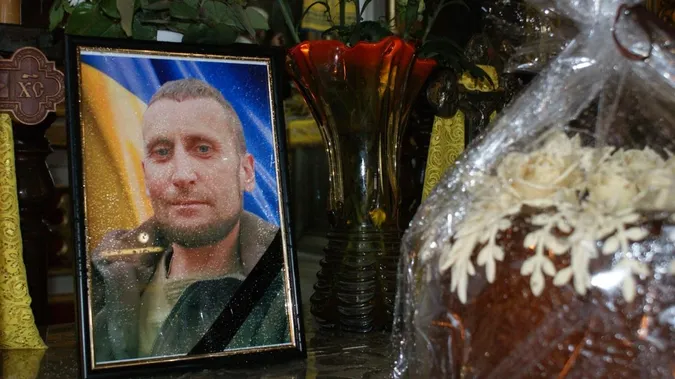 На Волині попрощались із Героєм Сергієм Катеринюком (фото)