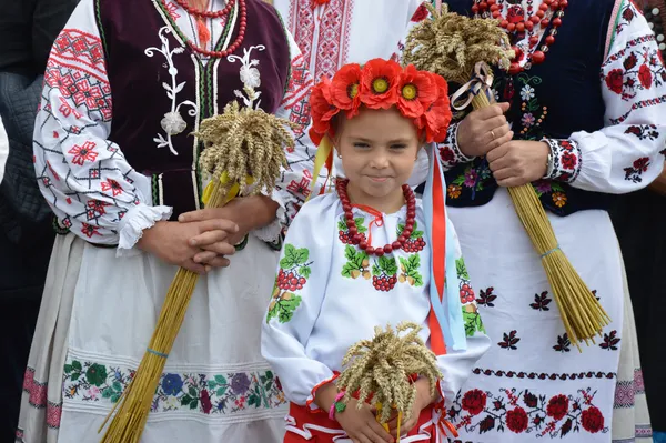 Маленька україночка