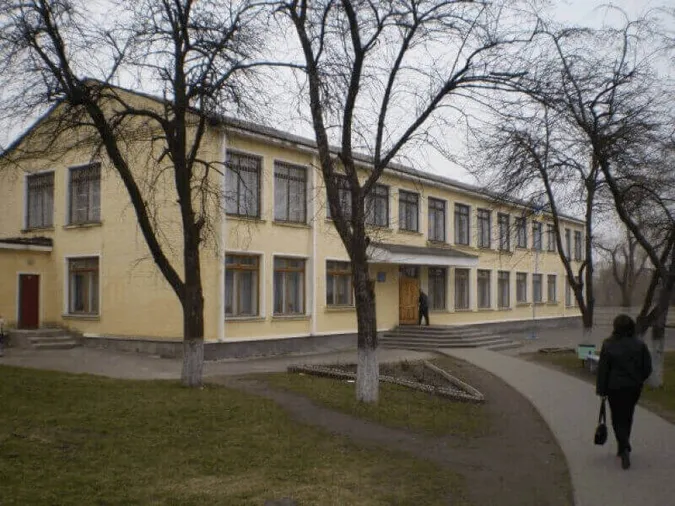 У Володимирі на карантин пішли гімназія й садочок