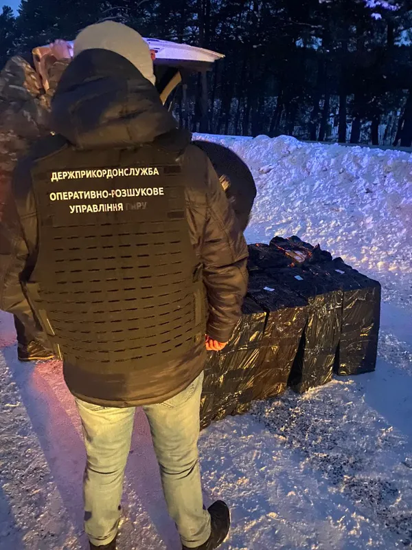 Волинянина зловили з 5000 пачок сигарет, які він віз до ЄС (фото)