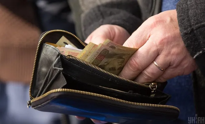 За перші півроку 2024 зарплати в Україні зросли на понад 20%: хто отримує найбільше