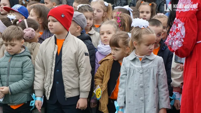 Останній дзвоник у Луцькому ліцеї №9: як це було (фото)