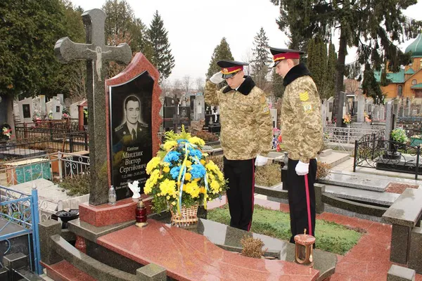 Луцькі правоохоронці провели чемпіонат із волейболу на честь загиблого капітана СБУ