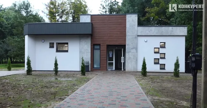 У Луцьку комунальники замовили прибирання «неіснуючих» туалетів (фото)