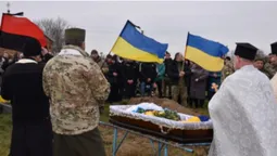 Отримав смертельну рану у Бахмуті: на Волині попрощалися зі ще одним воїном (фото)