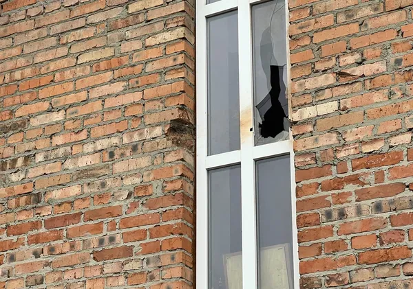 У Ковелі після атаки дронів пошкоджені будинки, храм та митний термінал: хто компенсує збитки (фото)