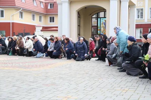 У Луцьку попрощалися з 30-річним захисником Владиславом Драганчуком (фото)