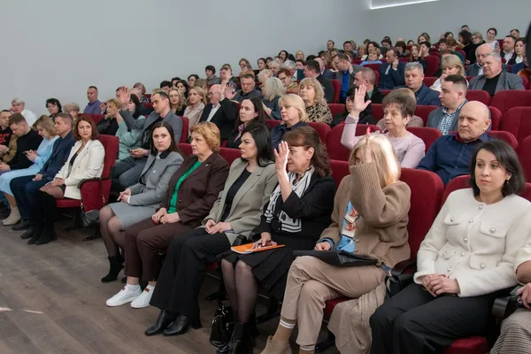 Мільярди на освіту: Шкітер розповів, що зміниться для школярів та студентів Волині у 2025 році (фото)