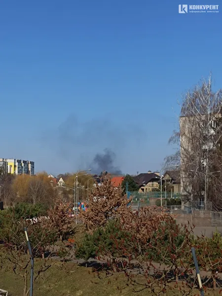 У Луцьку – пожежа, над містом – величезні хмари диму (фото)