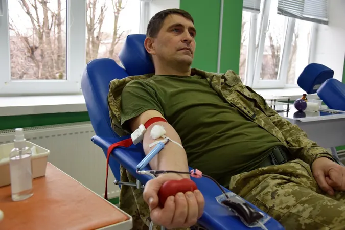 У Луцьку понад 40 прикордонників здали кров для поранених побратимів (фото)