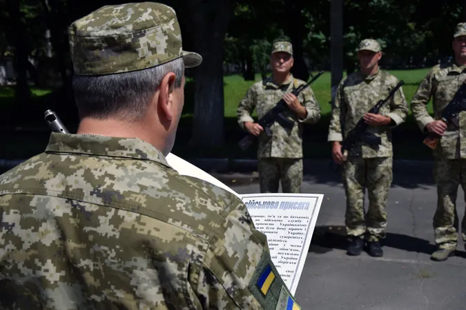 У Луцьку мобілізовані прикордонники склали присягу на вірність Україні (фото)