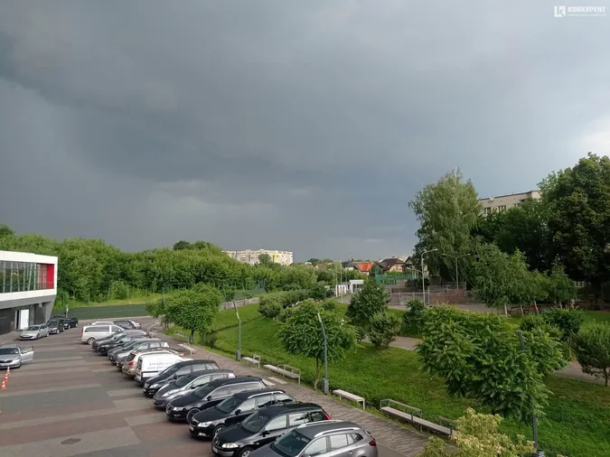 Луцьк накрила страшна буря (фото, відео)