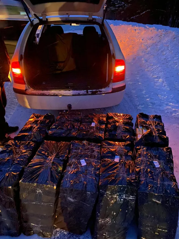 Волинянина зловили з 5000 пачок сигарет, які він віз до ЄС (фото)