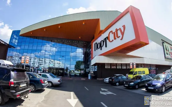 Луцькрада дозволила ТРЦ «ПортCity» працювати цілодобово