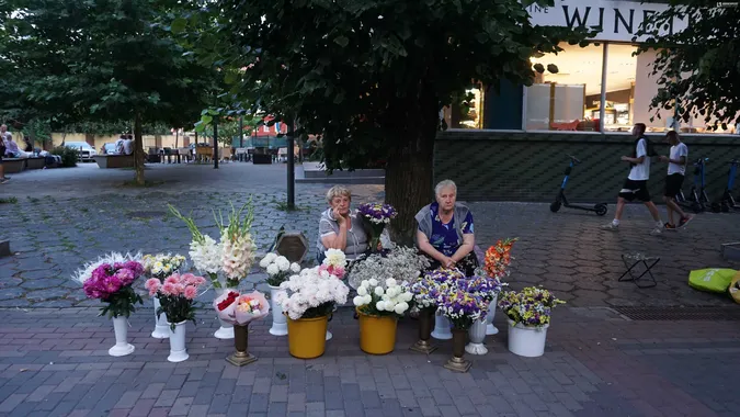 Вечірній Луцьк після спекотного літнього дня (фото)