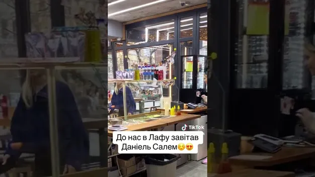 Де їв бородатий красень з ЗСУ у Луцьку (відео)