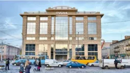 Зима у Луцьку на атмосферному ретрофото