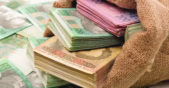 Бюджет втратив понад пів мільйона: у Луцьку судитимуть державного реєстратора