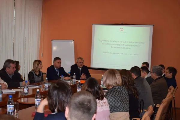 Польські аграрії допоможуть розвивати ягідництво та садівництво на Волині (фото)