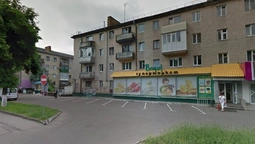 Вжити до: у луцькому "Вопаці" продають запліснявілий сир і хліб із "сюрпризом" (фото, відео)