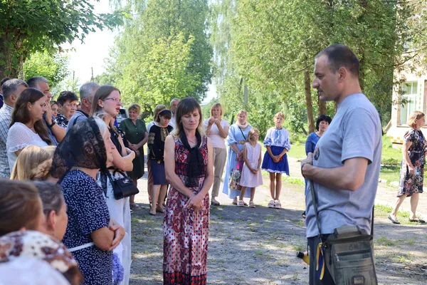 У ліцеї на Волині відкрили меморіальну дошку загиблому голові сільради (фото)