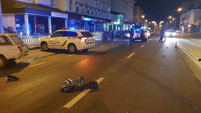 У Рівному п'яний експомічник депутата на Audi збив на смерть військового (фото, відео)