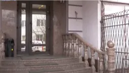 У луцькому барі відвідувач відгамселив жінку: вона – в лікарні (відео)