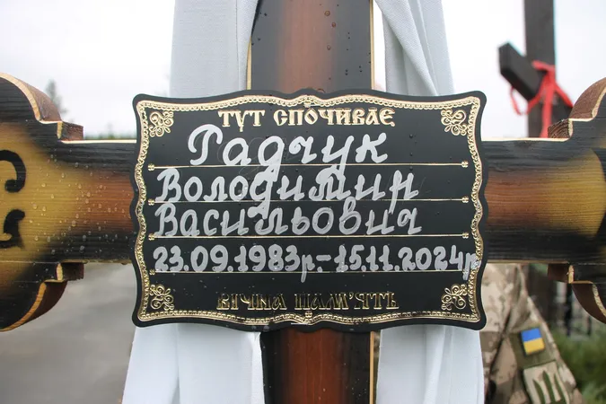 На Волині провели в останню путь воїна Володимира Радчука (фото)
